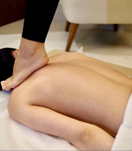 Healing Hawaiian Massage